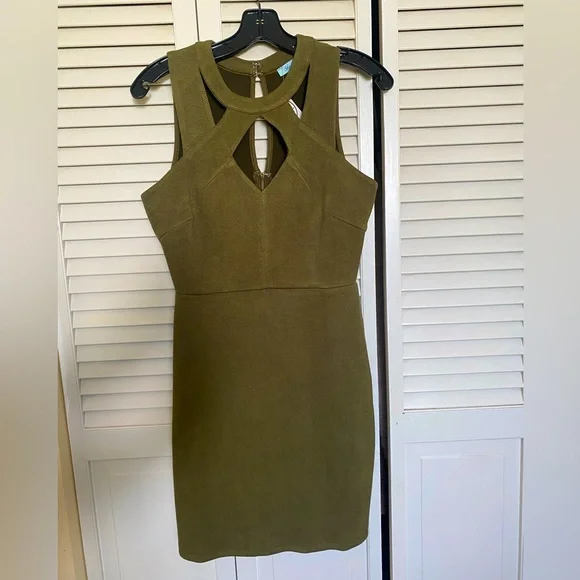 green emerald velvet dress She + Sky Tied Shoulder Strap Tiered Long Dress Summer Maxi Green Jade –  East Coast Bella Boutique